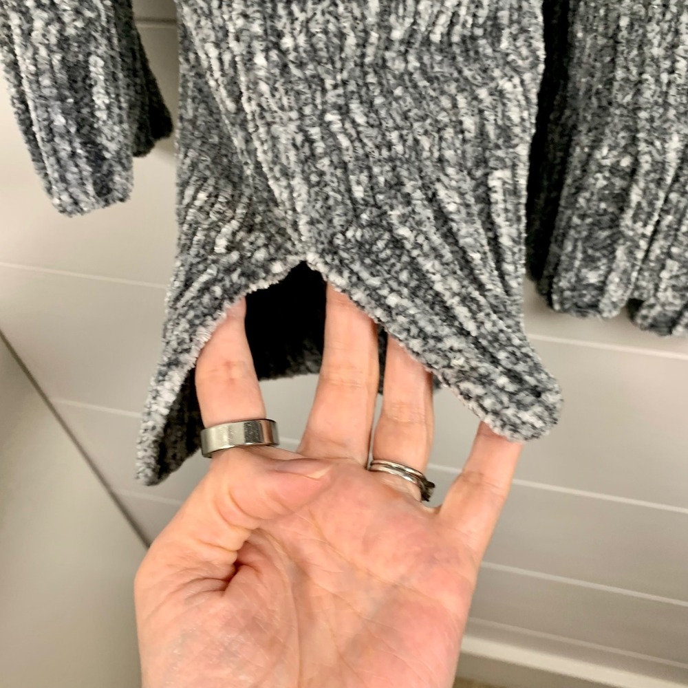 ORVIS V Neck Chenille‎ Sweater Women M Gray Soft Cozy Split Hem Tunic Classic - Picture 9 of 12